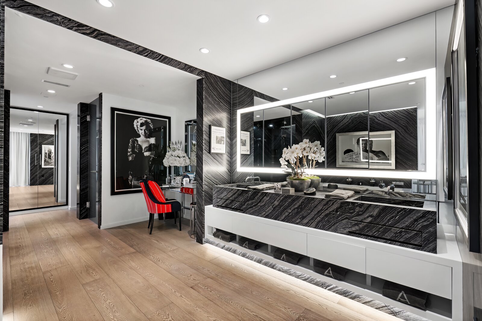 Downtown Penthouse with Elevator and Covered Parking!