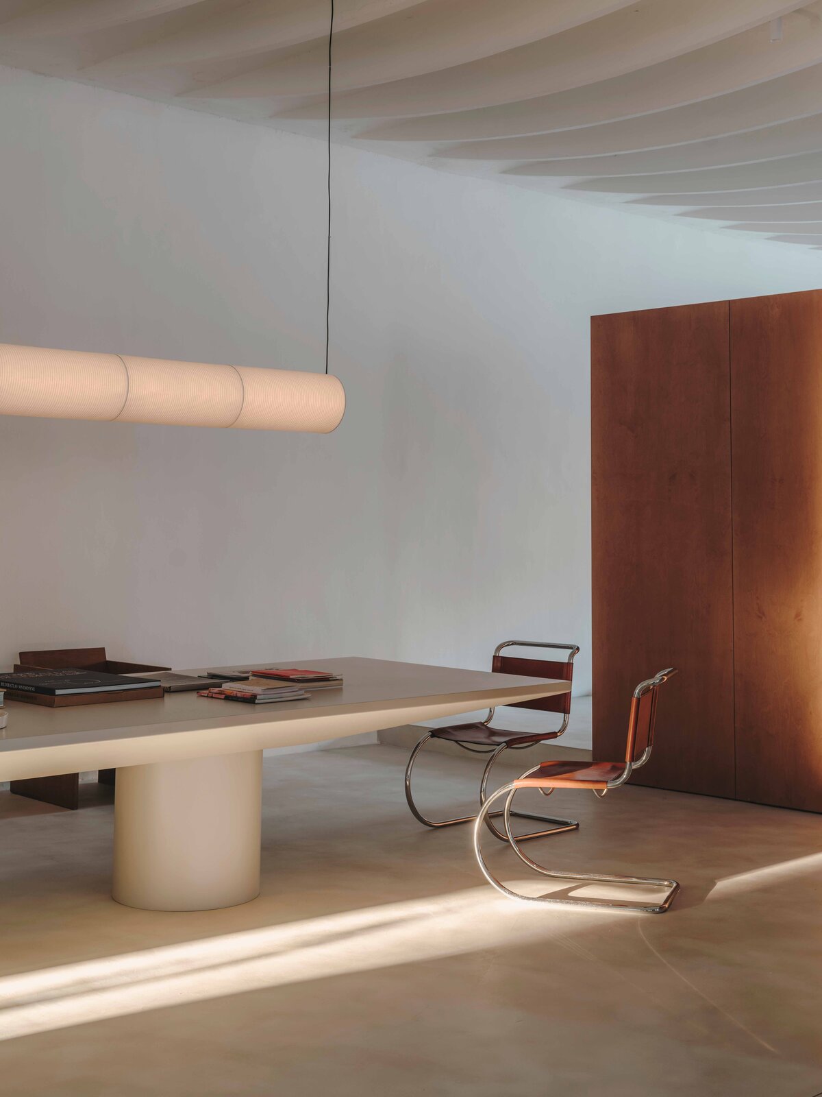 Photo 4 of 15 in An Artful Home at the Heart of Barcelona’s Creative ...