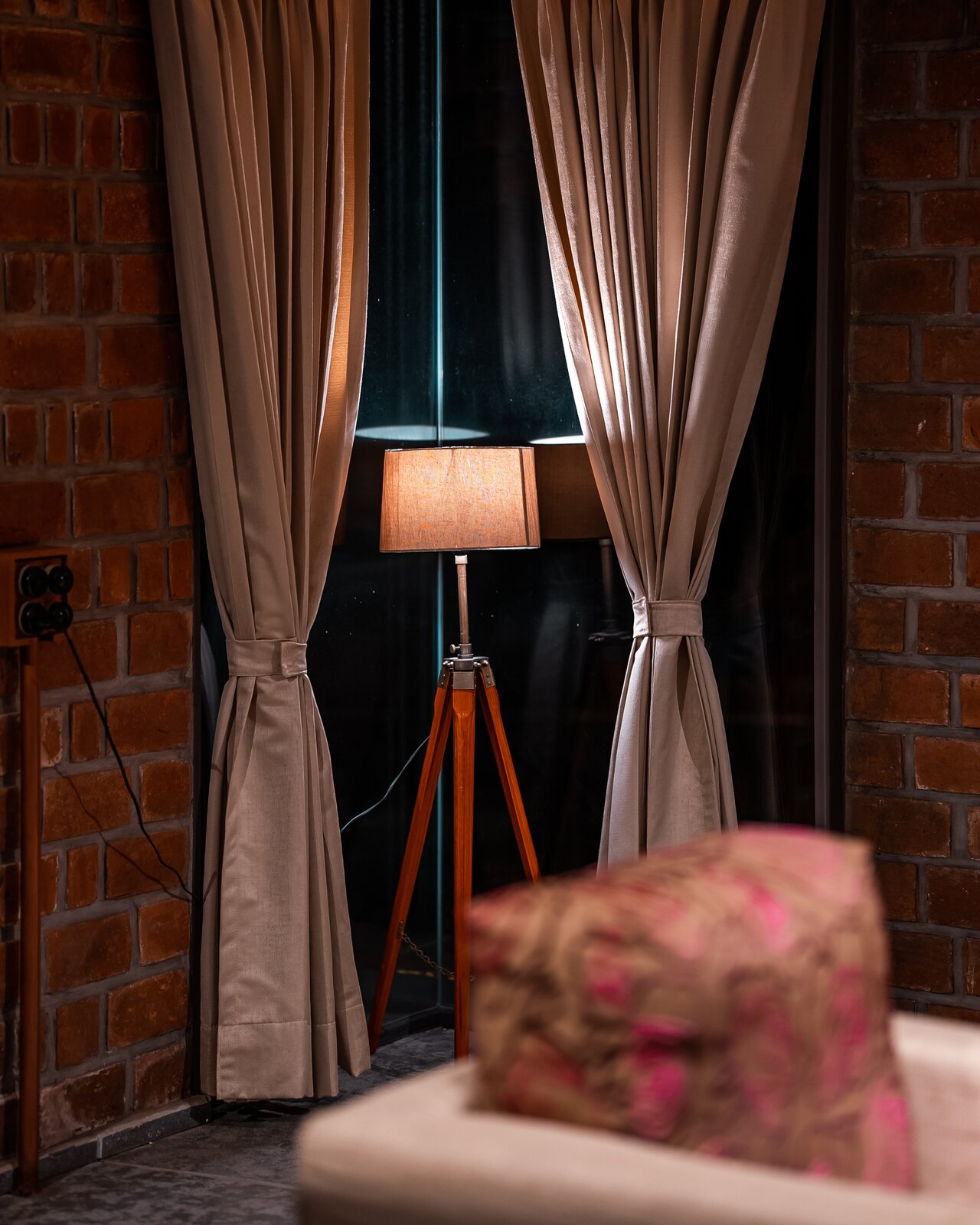 Photo 14 of 17 in Mesmerizing Brick Walls Symbolize Resilience at This