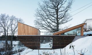 A Backyard in Norway Gets a Ship-Shaped Addition