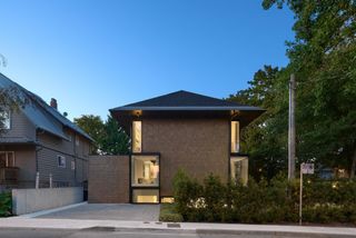 An Exposed Steel Skeleton Revived This 115-Year-Old Vancouver Home