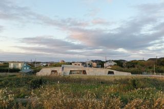 The Lawn Is Part of the Living Room at This Bunkerlike Home in Japan