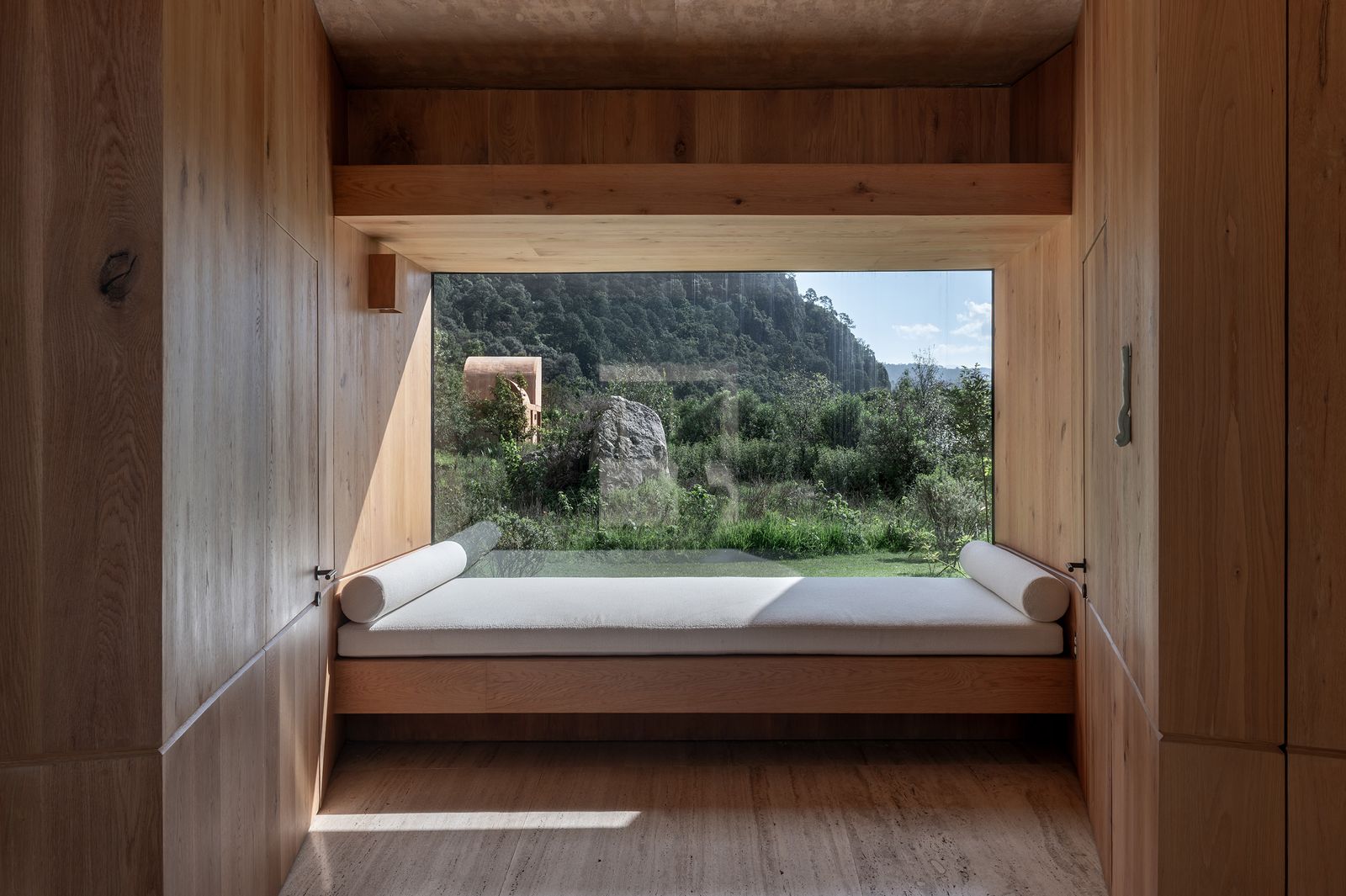 Picture of Photo 14 of 21 in If the Views From Inside This Off-Grid Home in Mexico ...