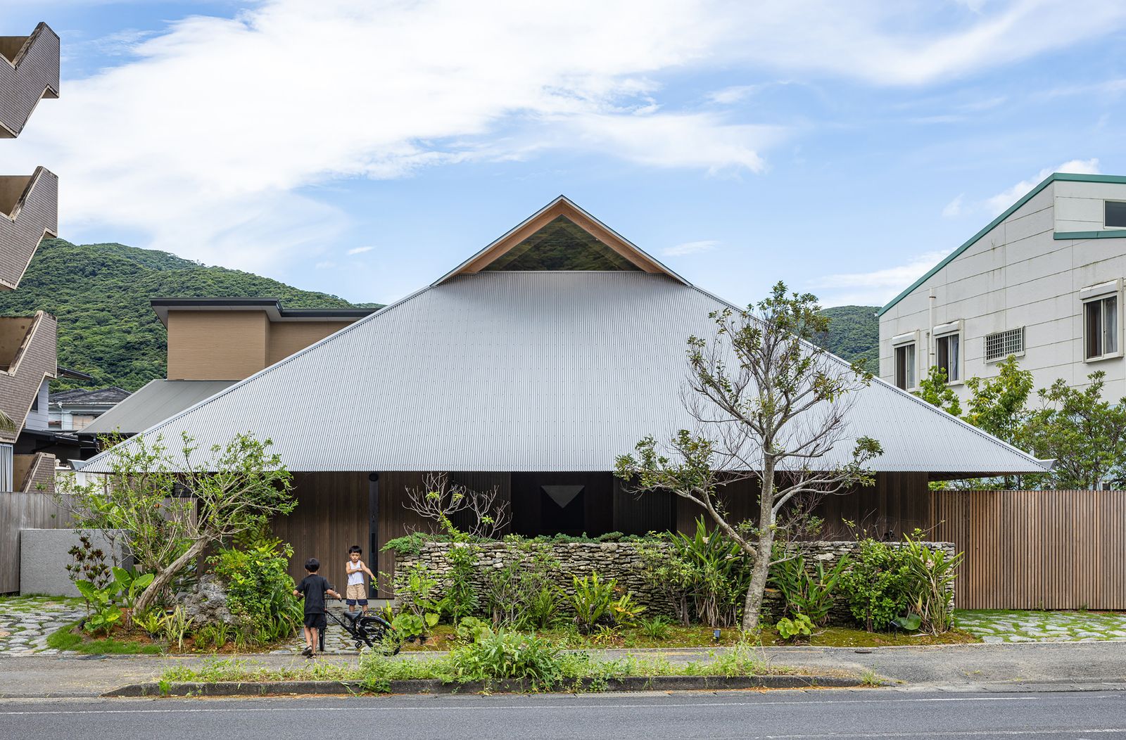 Why This Japanese Architect Cut Power to the Grid Just 10 Days Before Building His Family Home