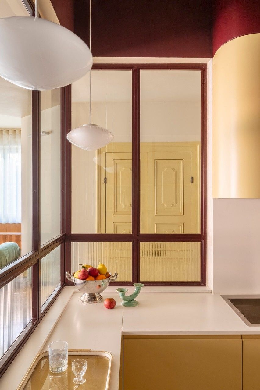 Photo 5 of 16 in 30 Years Later, They Reimagined Their Rome Apartment ...