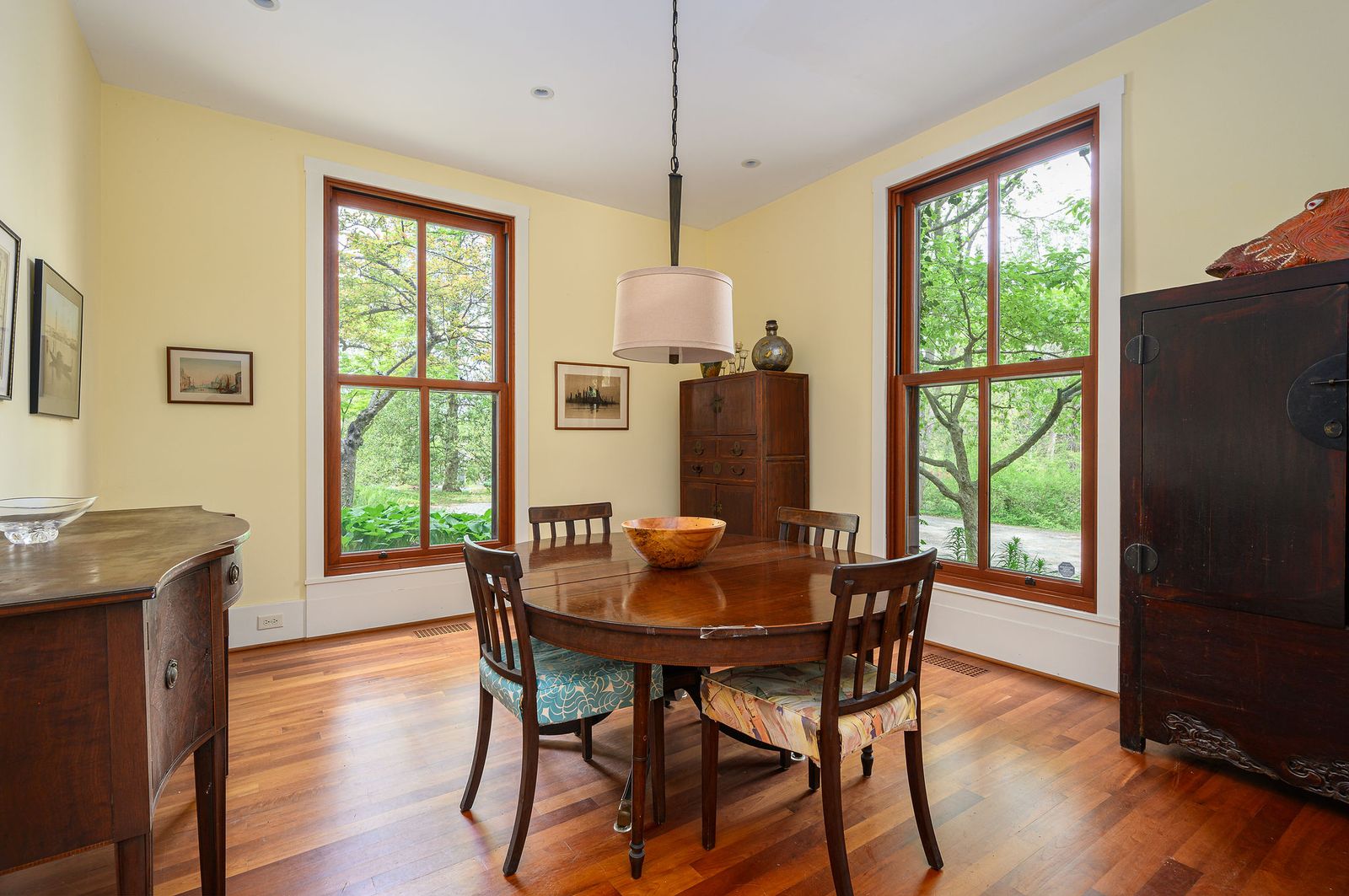 Photo 10 of 14 in Dating Back to 1870, a Sunny Yellow Home in…