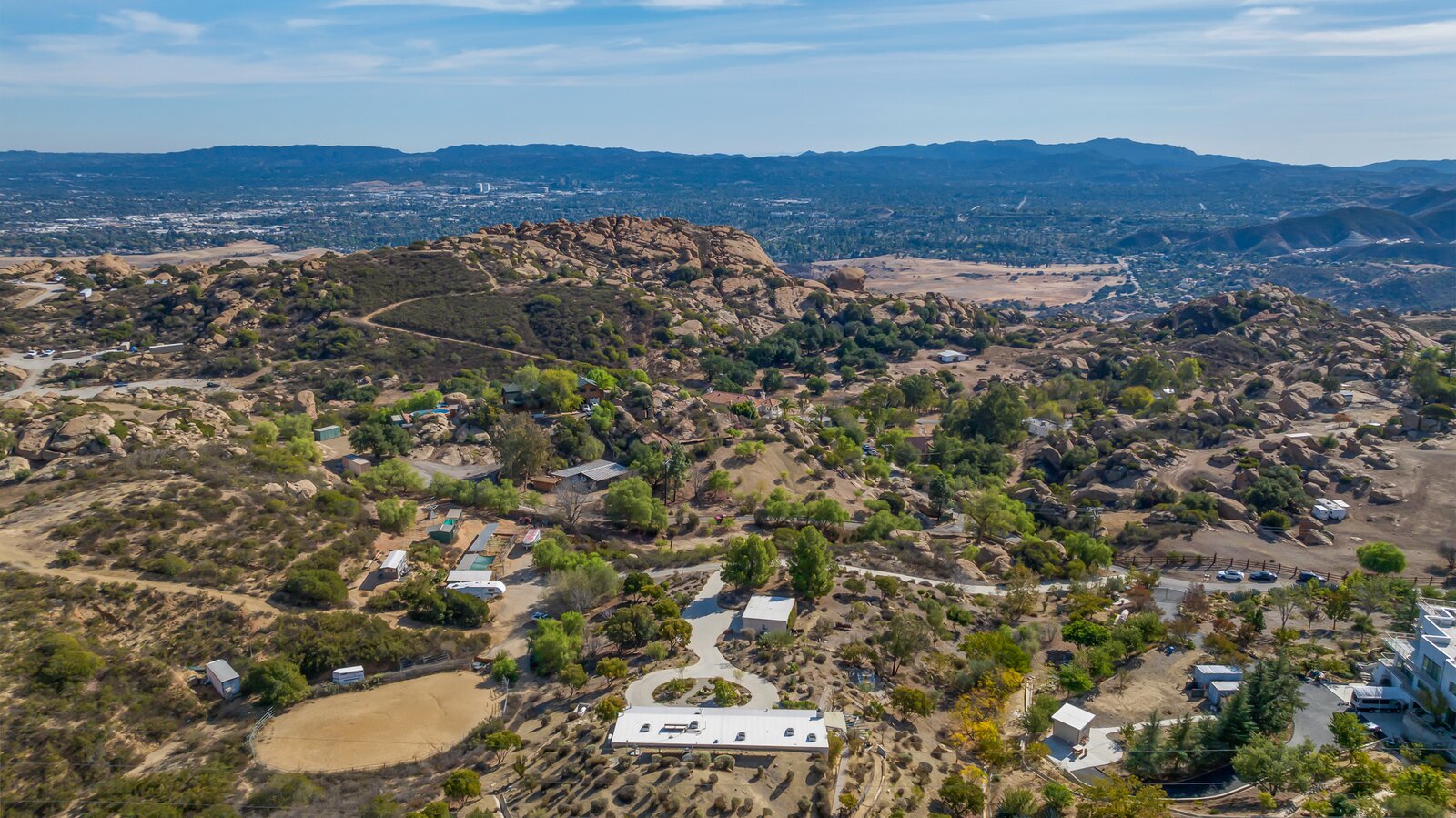 Photo 10 of 10 in Rare “Earthship” Property Built Into the Earth Lists for 1.495M by CompassCa