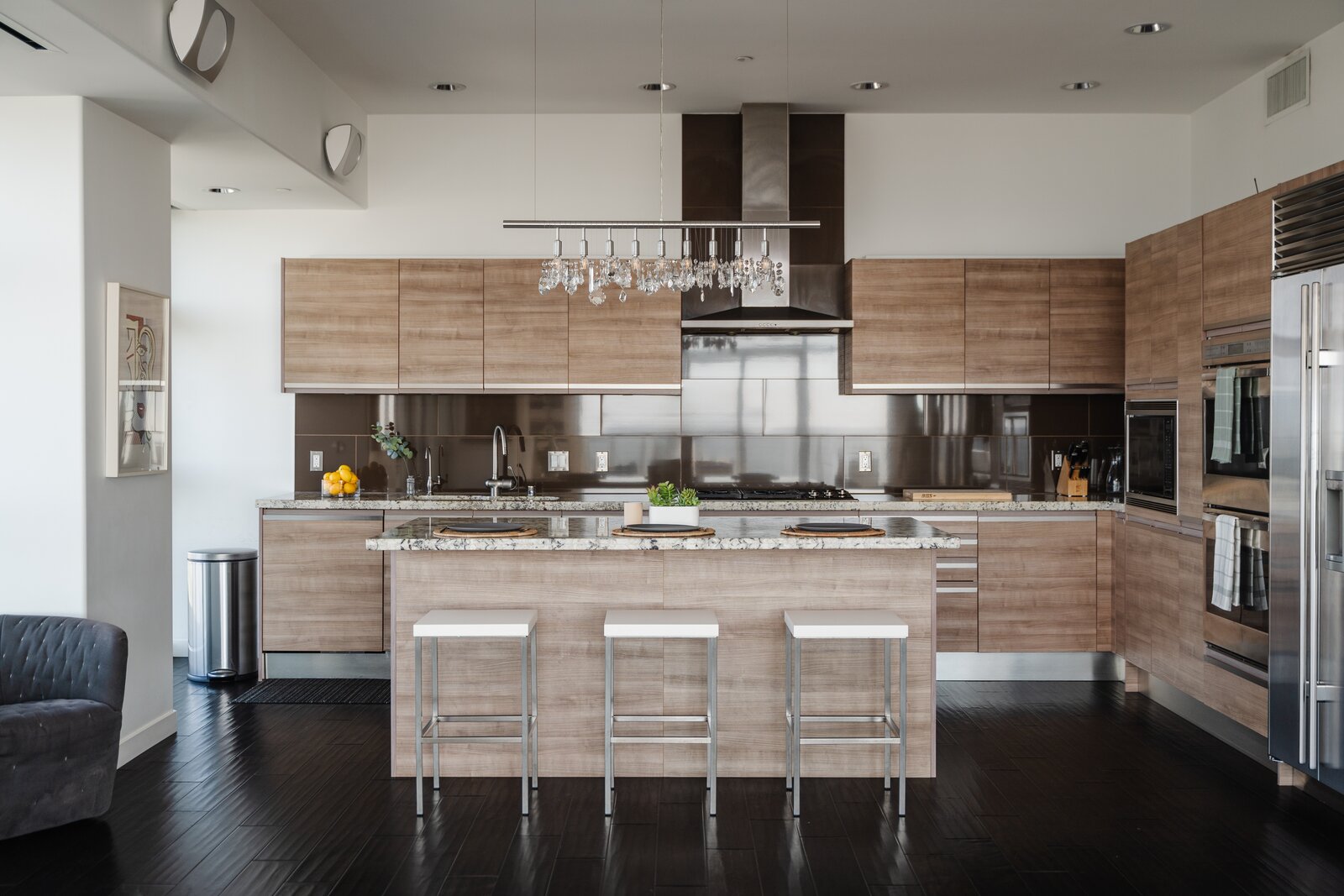 Image showcasing Photo 5 of 8 in Best Penthouse in Los Angeles’s Westside, Featuring 270 ...