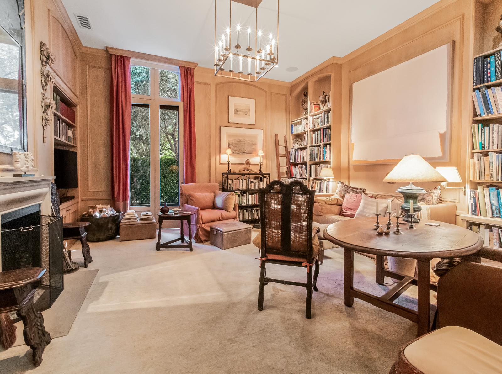 Photo 13 of 16 in Designer John Saladino’s Iconic Montecito Estate ...
