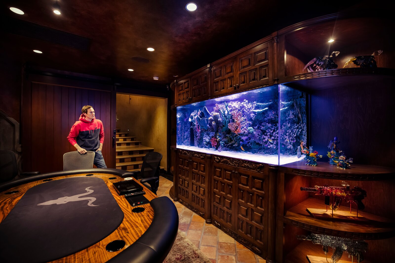 Photo 5 of 5 in Dan Bilzerian decks out lockdown card room with living