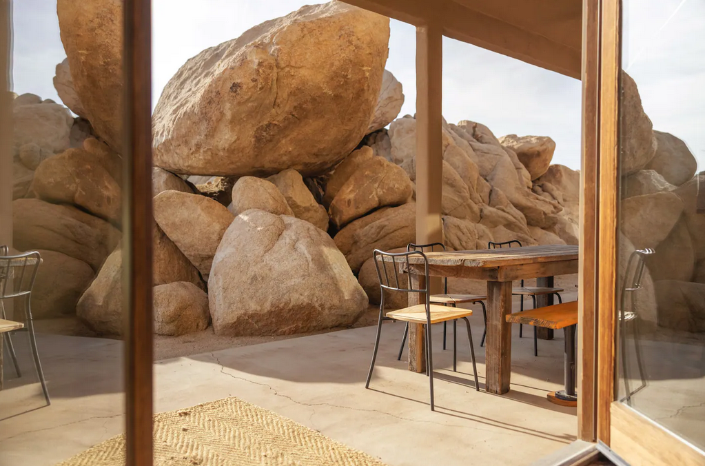 Photo 6 of 7 in House of Kuna by Undiscovered Airbnb Contest Dwell