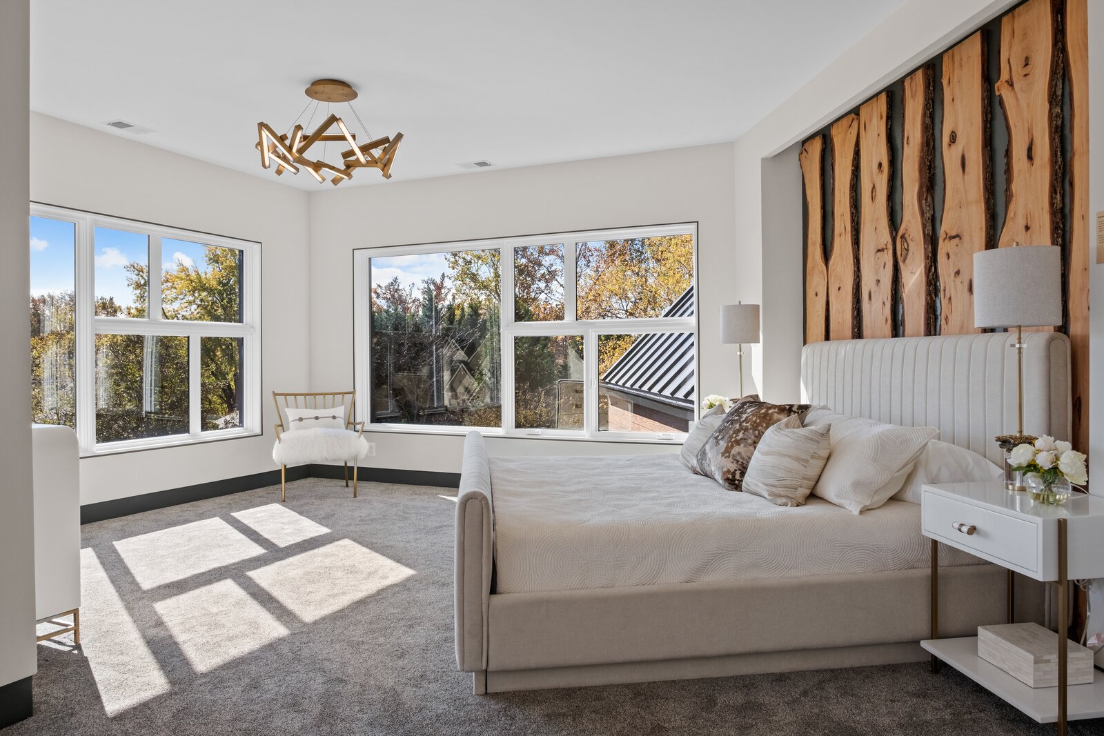 Photo 9 of 10 in De Stijl House by Cameron Austin Dwell