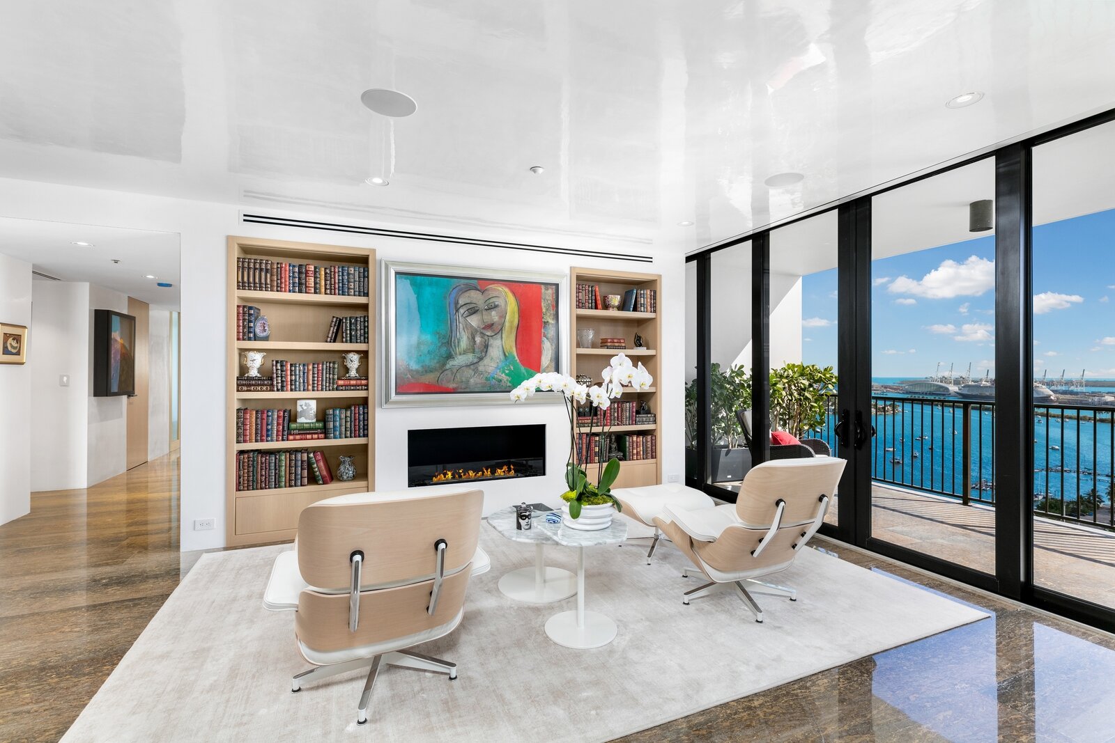 Image showcasing Photo 3 of 7 in Miami Penthouse is an Art Gallery in the Sky by Modern ...
