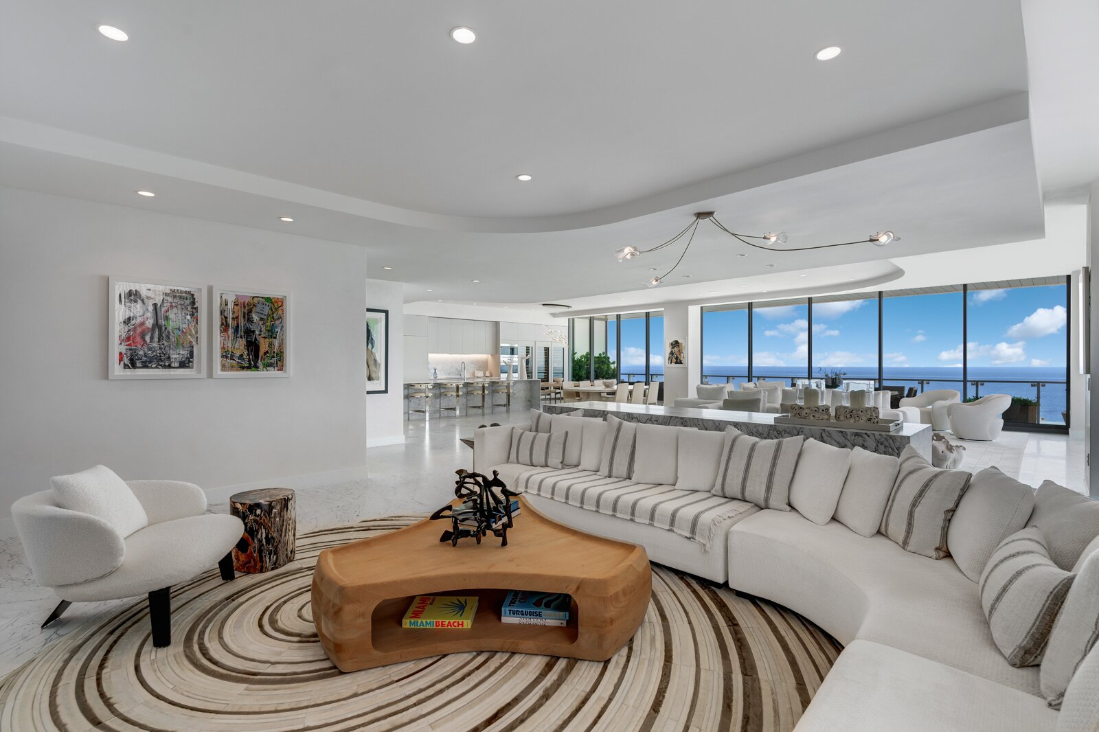 1,950 Penthouses for Sale in Singapore - Luxury Penthouse With Private Movie Theater