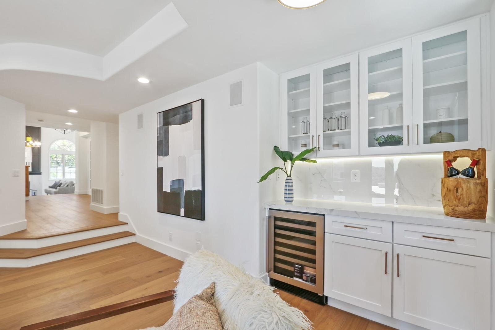 Photo 6 of 12 in The Bel Air House Tour by E&E builders Inc Dwell