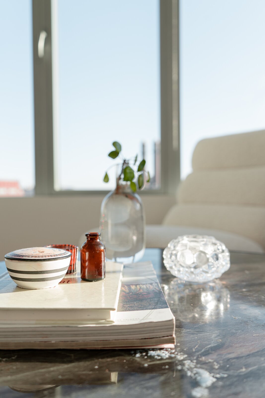 Image showcasing Photo 14 of 22 in How to apply a dark Scandinavian Interior design ...