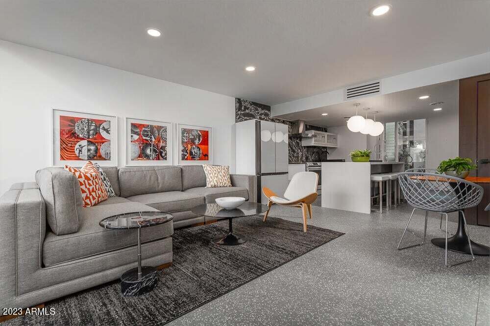 Photo 3 of 14 in Al Beadle’s Three Fountains 28 Mid Century Modern