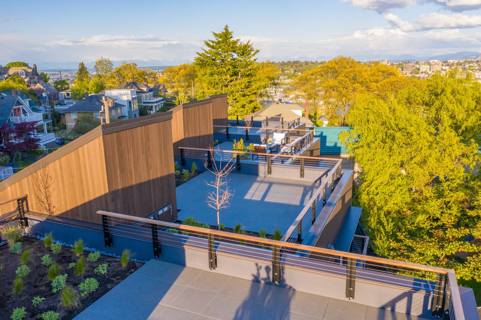 Photo 14 of 18 in Lee Street Lofts by Johnston Architects Dwell