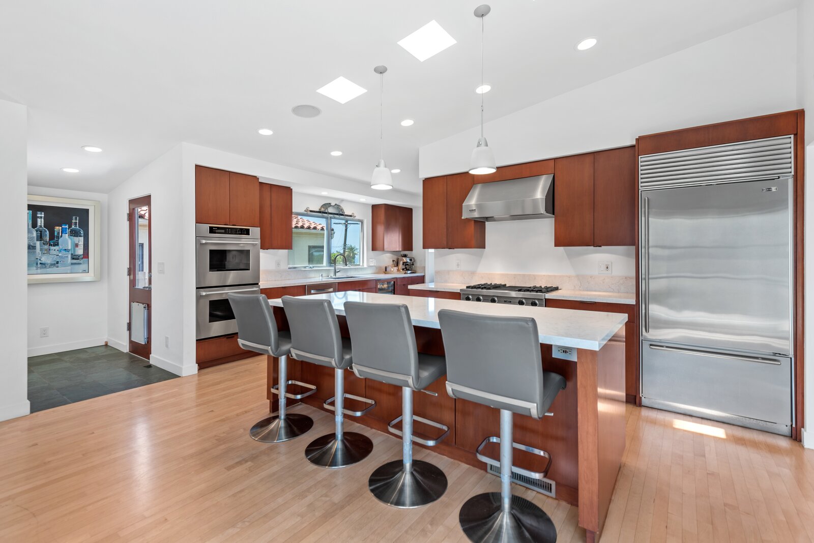 Photo 5 of 22 in The Riviera Home by Tim Lesser Dwell