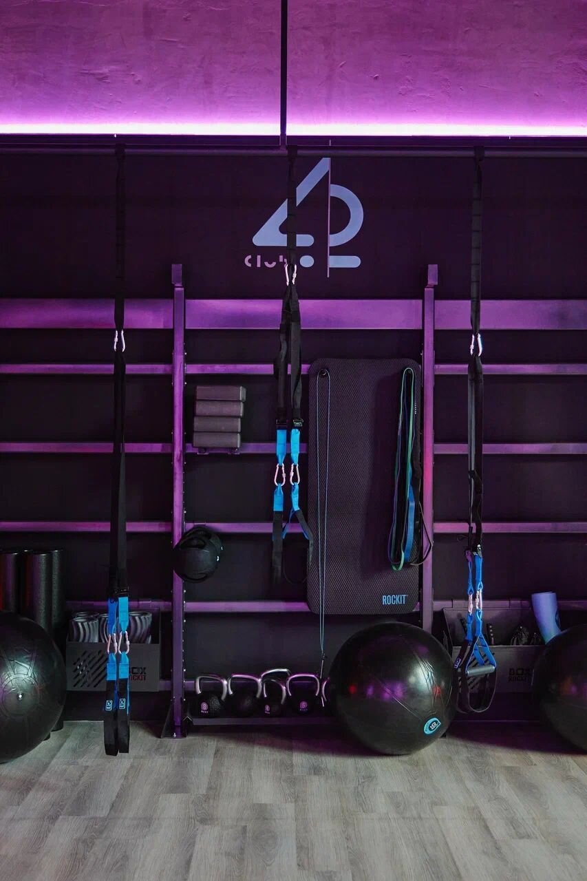 photo-1-of-15-in-gym-by-pavel-alekseev-dwell