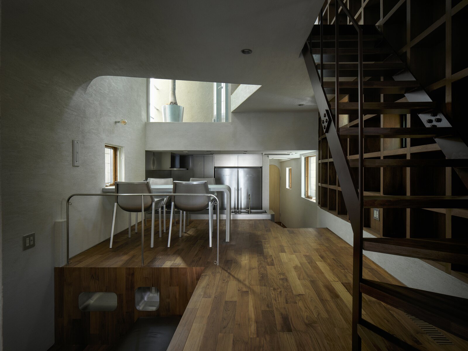 Photo 4 of 16 in A Japanese artist’s house by Tan Yamanouchi & AWGL Dwell