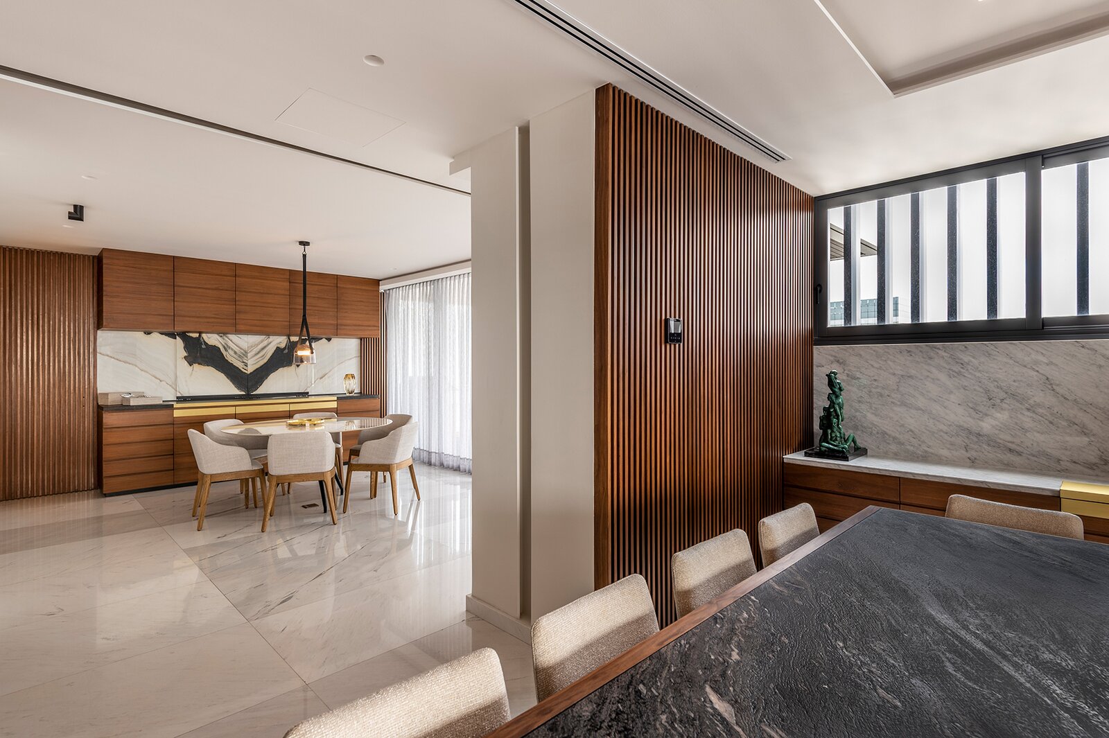 Photo 11 of 16 in Louisa Apartment by Taller David Dana Dwell