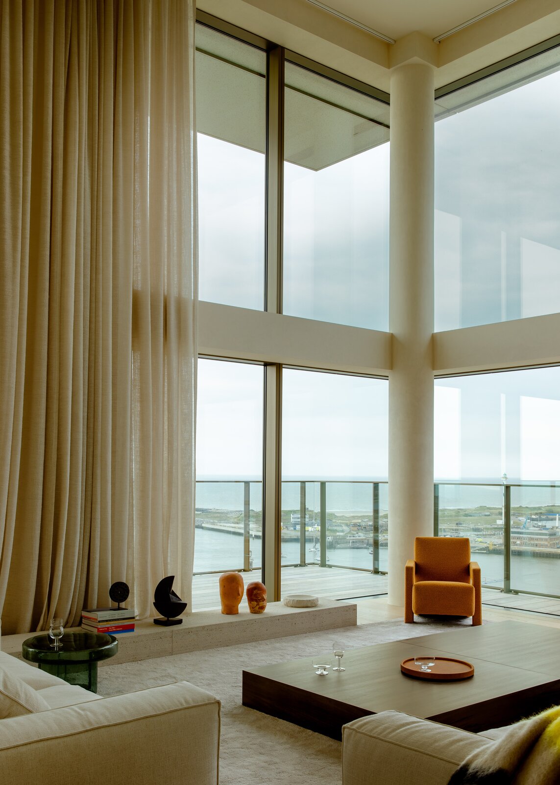 Thumbnail for Seaside Penthouse Apartment Interior Inspiration