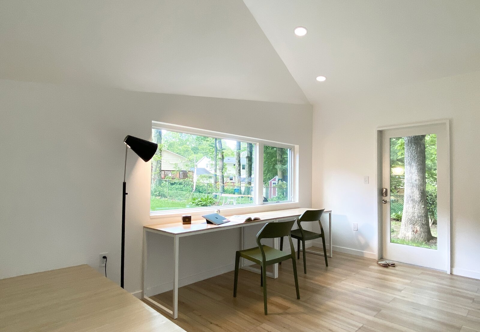 Image showcasing Photo 1 of 13 in Versatile Backyard Studio by Aroom - Dwell