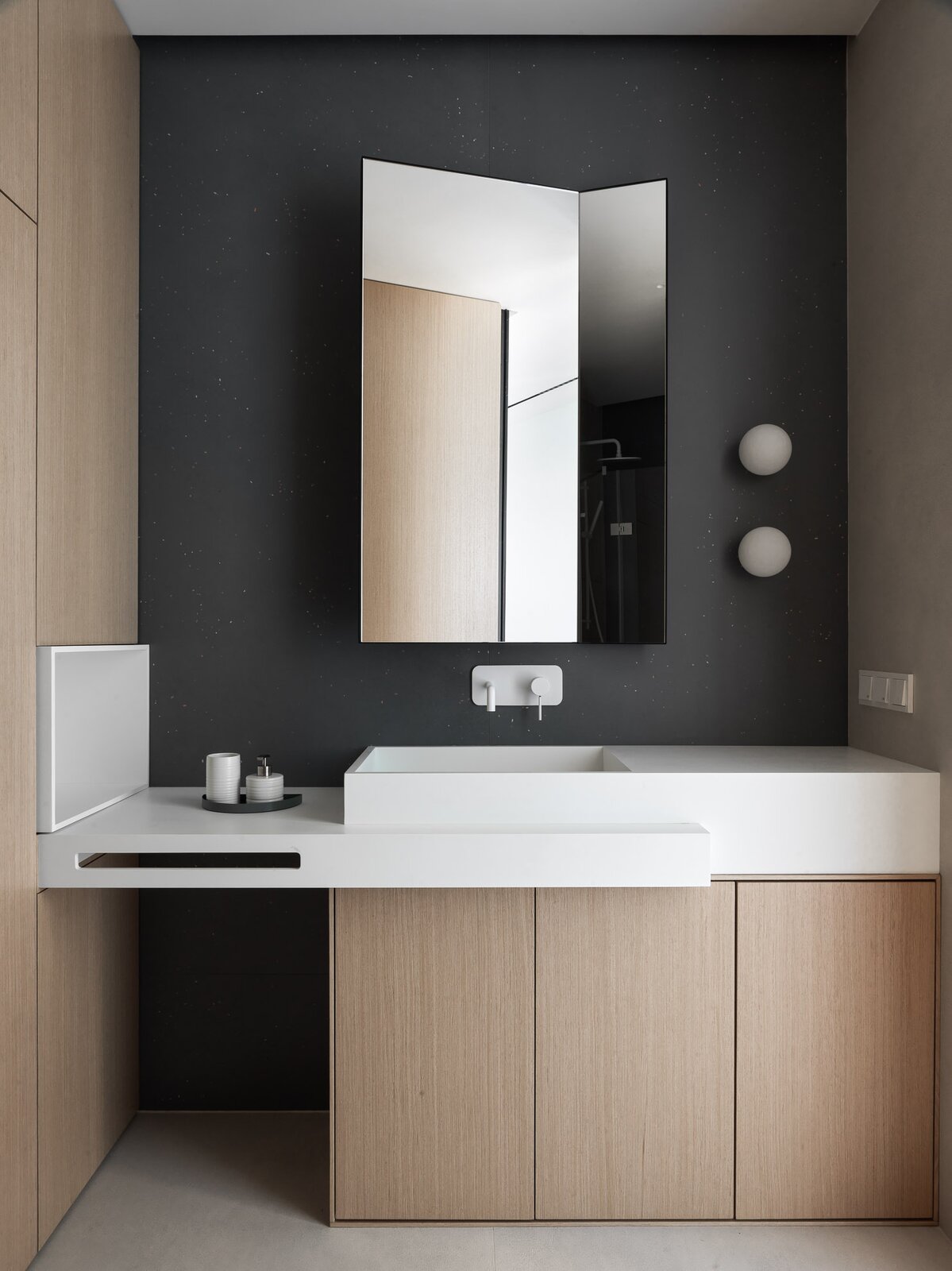 Photo 15 of 33 in DOMINION by Babayants Architects - Dwell