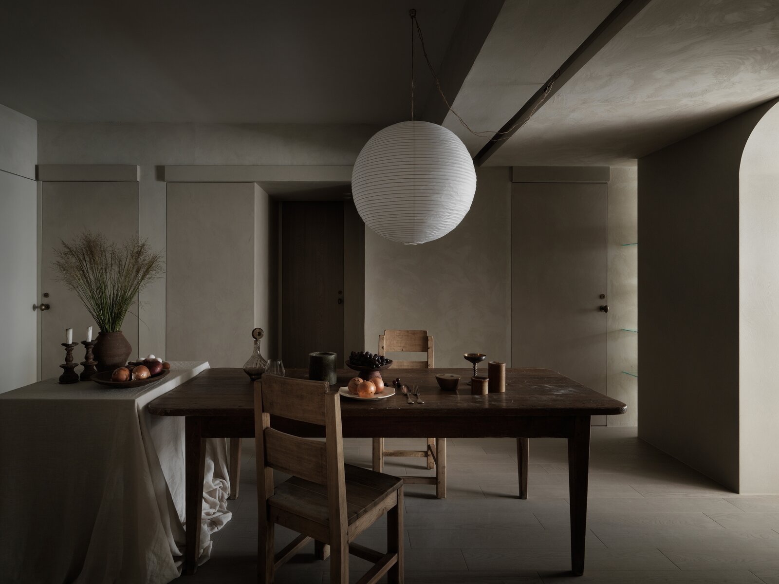 Photo 10 of 25 in Subtle Char by sean lin - Dwell