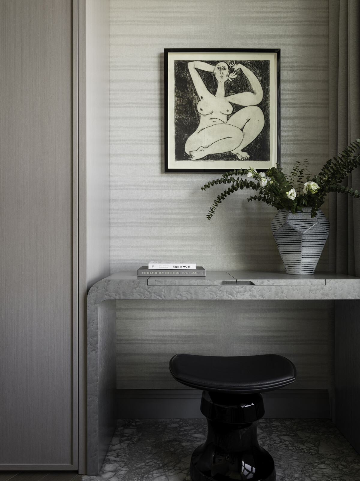 Photo 13 of 21 in An apartment with an art collection for the family of ...