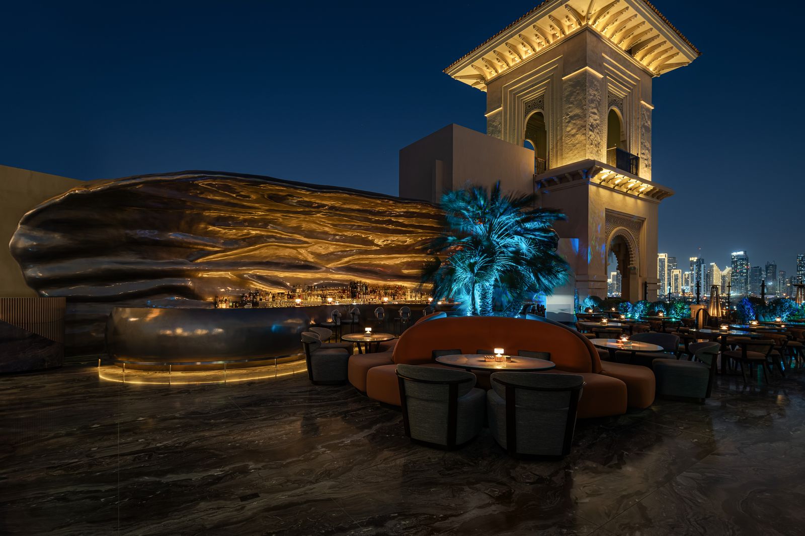 Jumera Mini Bar Photo 1 of 10 in New Mercury rooftop bar at Four Seasons Jumeirah in ...