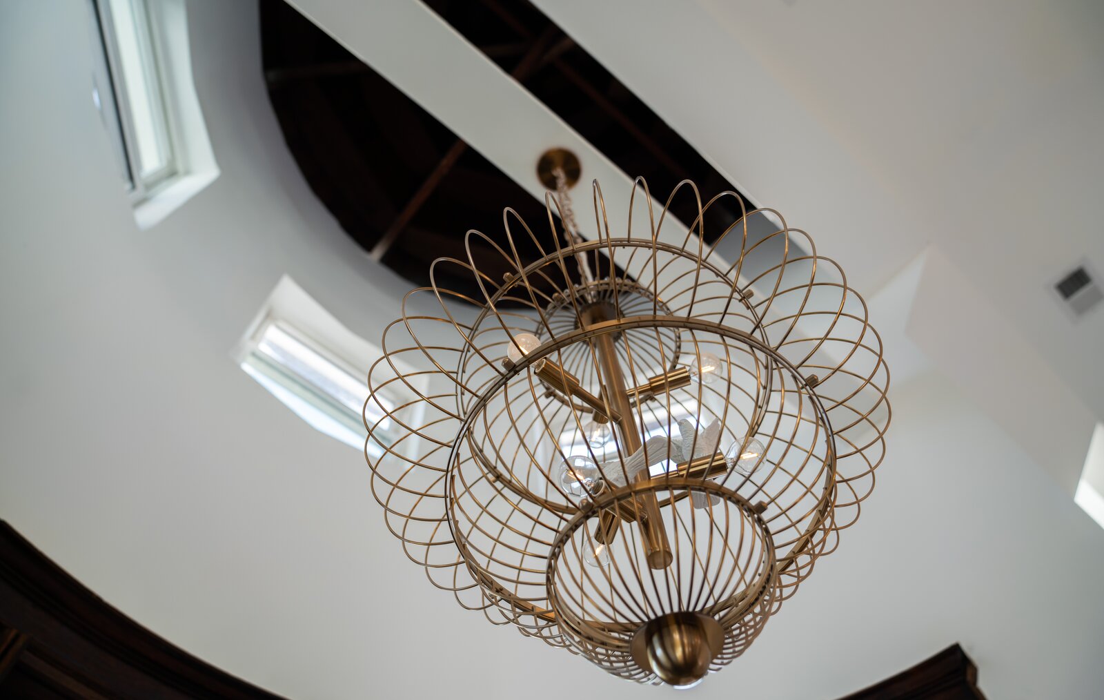 Photo 17 of 34 in The Mt. Vernon Manor by Daniel Lind Dwell