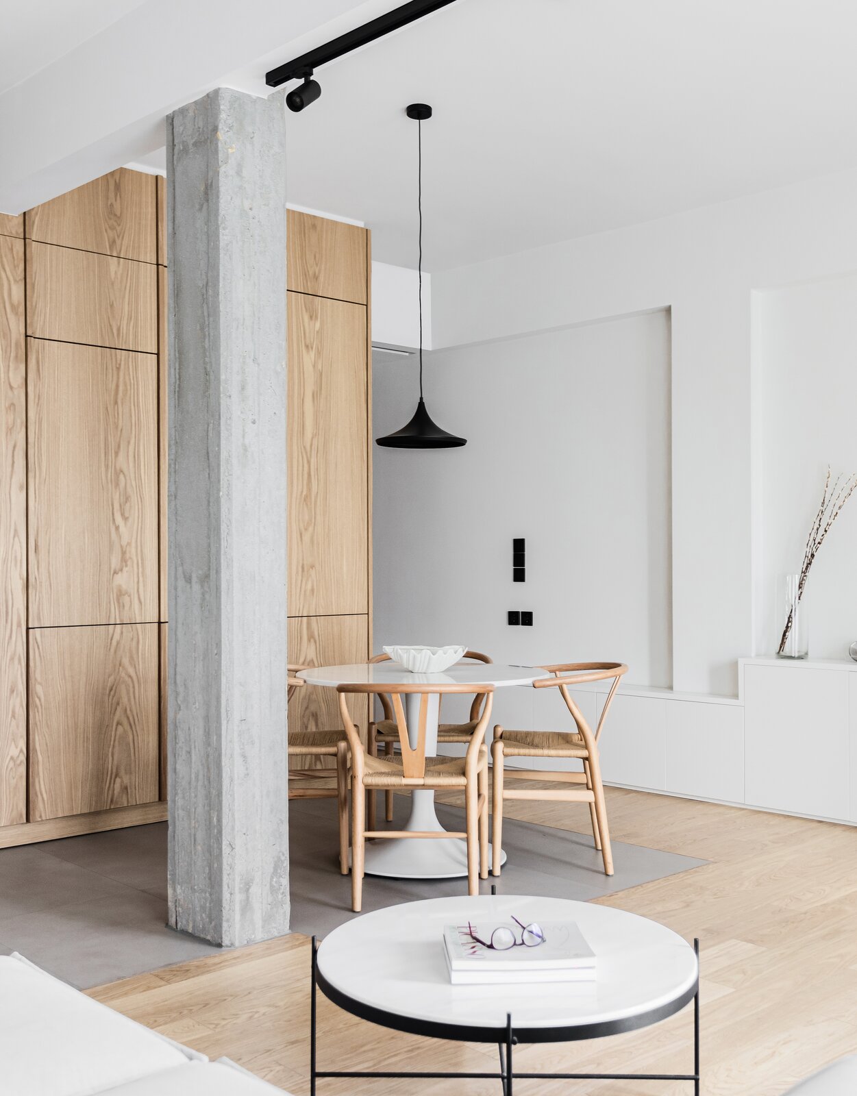 Photo 20 of 24 in APARTMENT RENOVATION by studio two - Dwell
