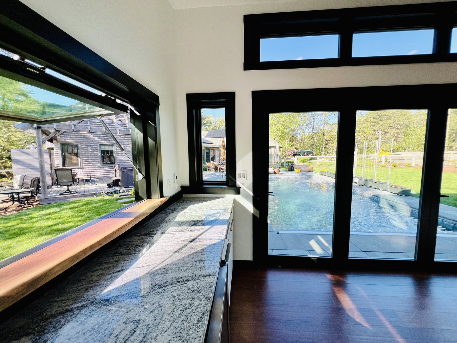 Image showcasing 15 Luxury Wilderness Homes Built For Survival - It's My Nest