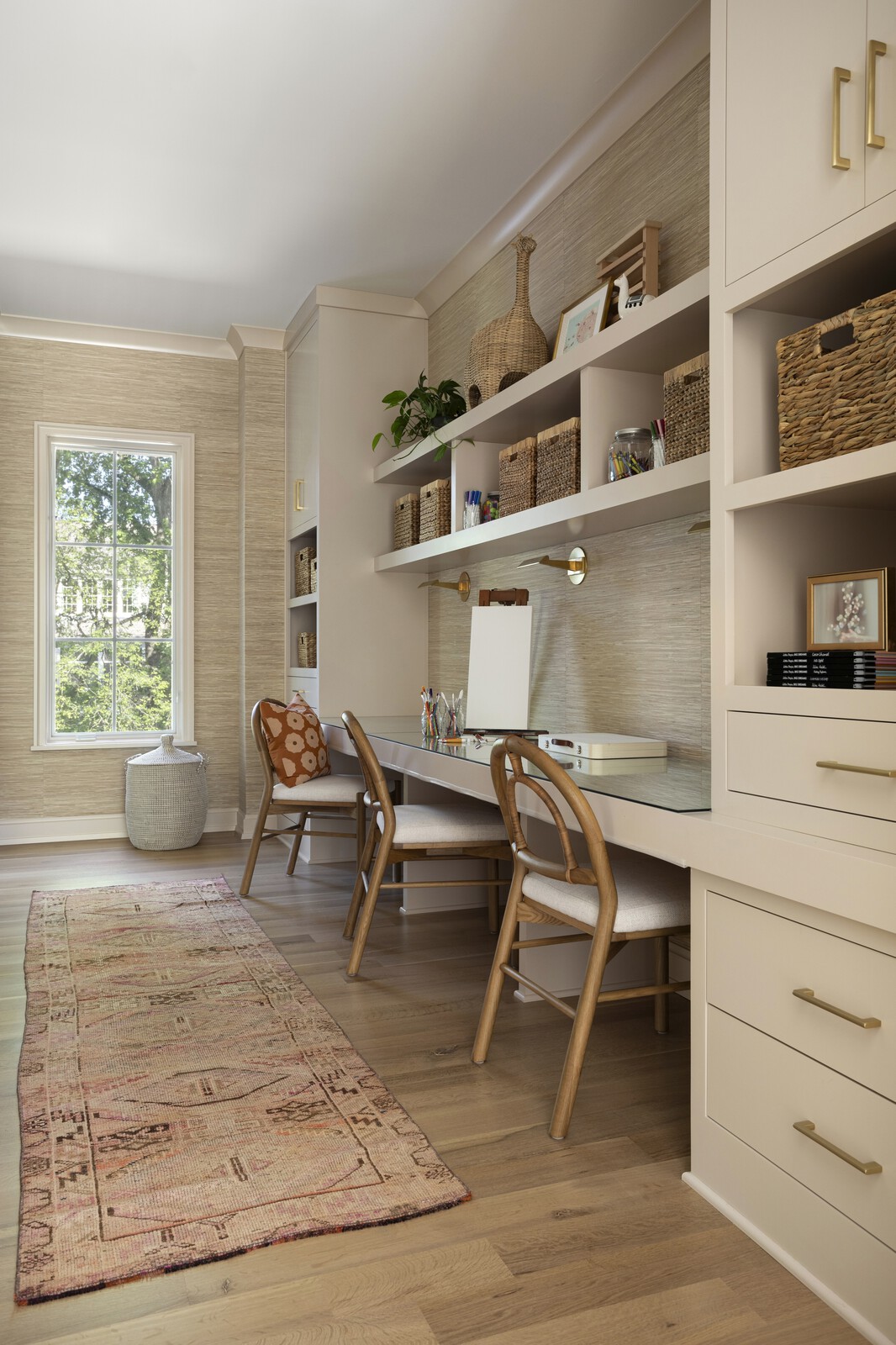 Photo 20 of 27 in Organic Modern by Brad Ramsey Interiors - Dwell