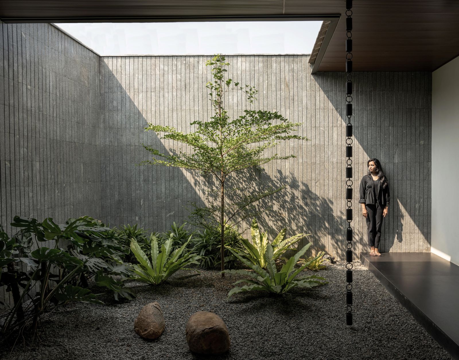Photo 12 of 17 in A LINE HOUSE by i2a architects studio - Dwell